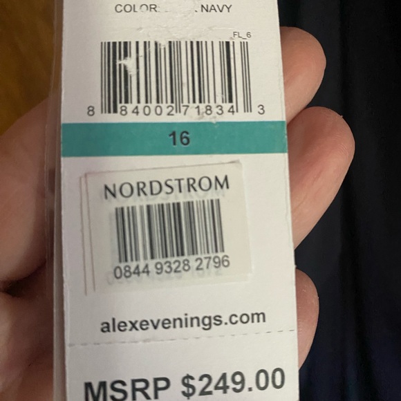 Alex Evenings Navy Blue Beaded Evening gown. Size 16. NWT - Picture 5 of 5